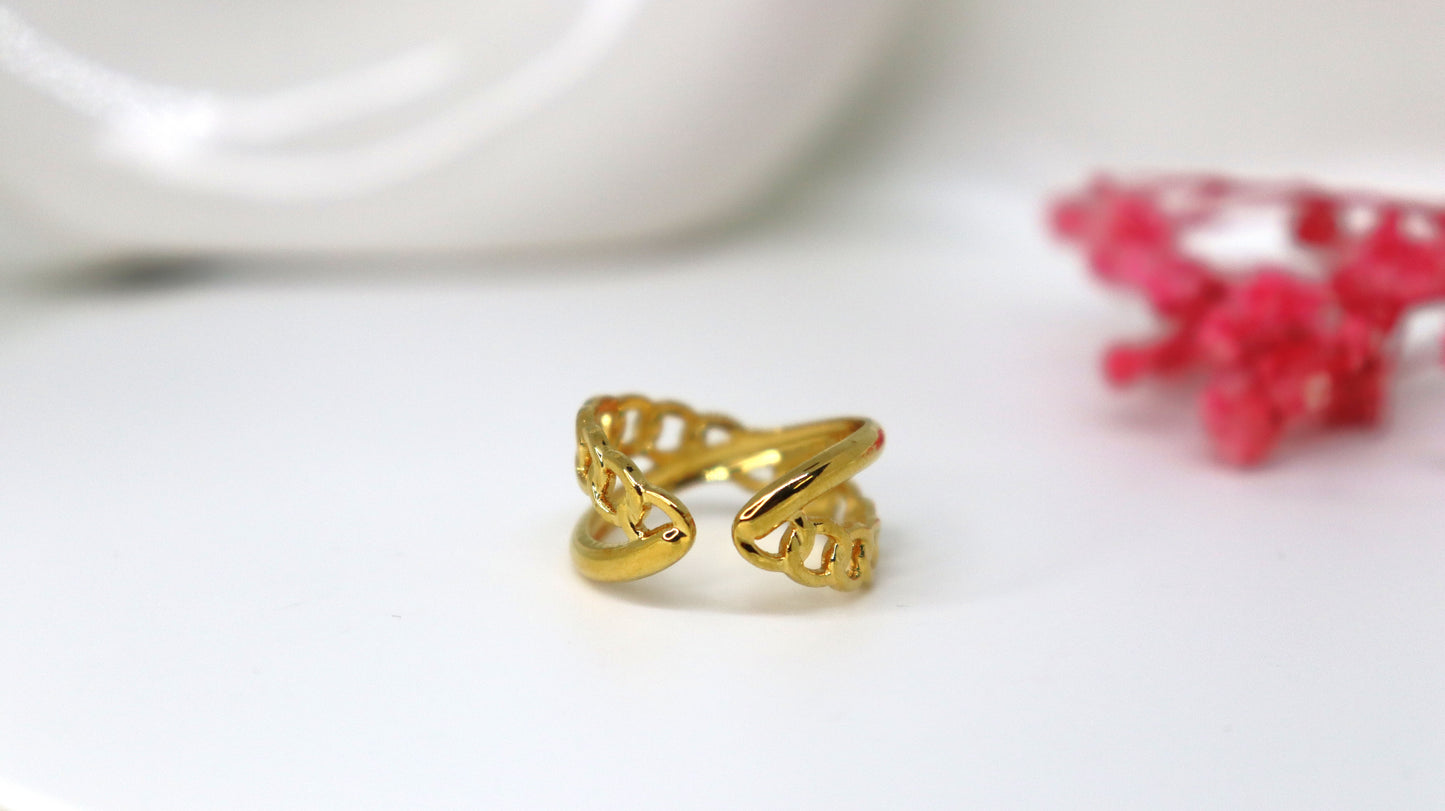 Chain Chic Ring