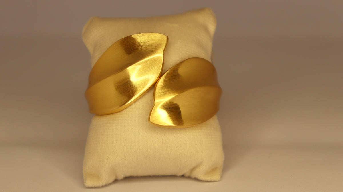 Golden Leaf Bracelet