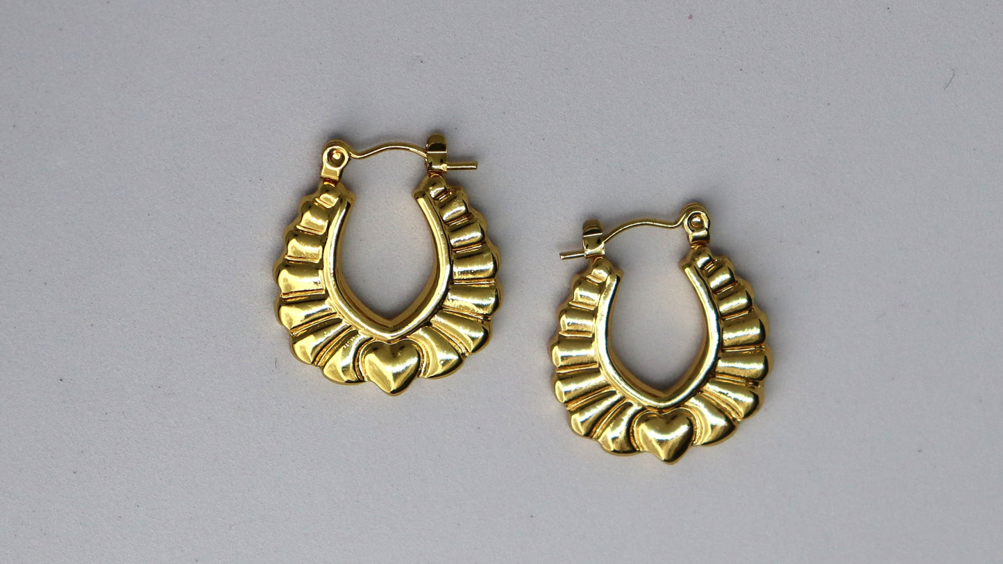 Heart Crest Earring