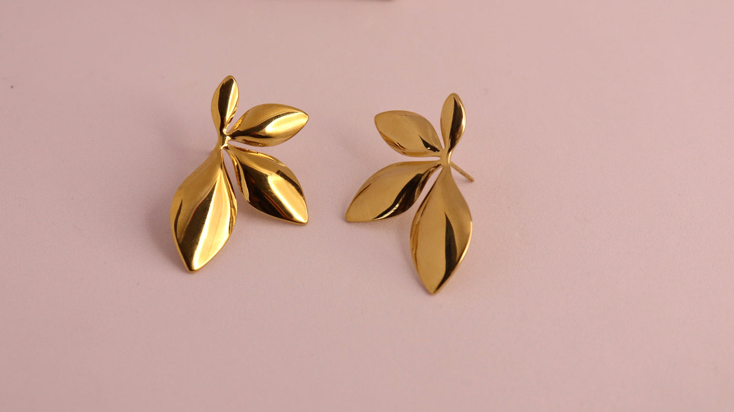 Elara Earring