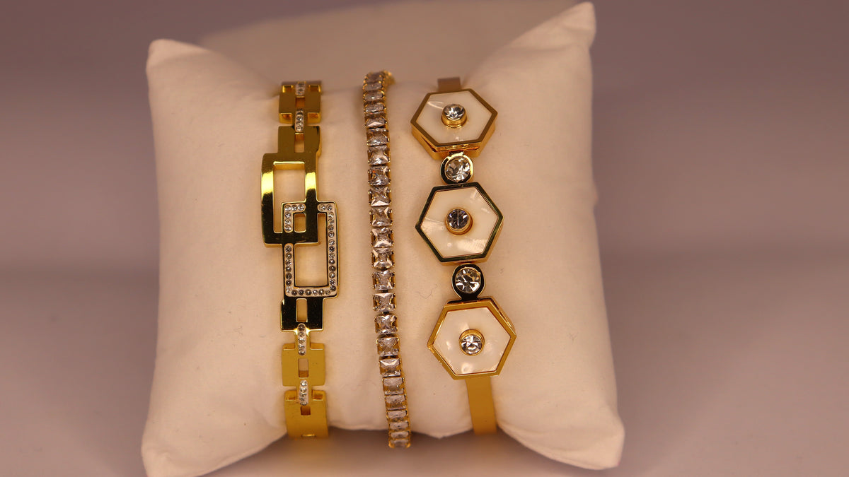 Ivory Luxe Stack ( Set of 3 Bracelets )