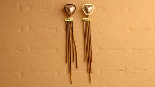 Amora Heart Chain Earring
