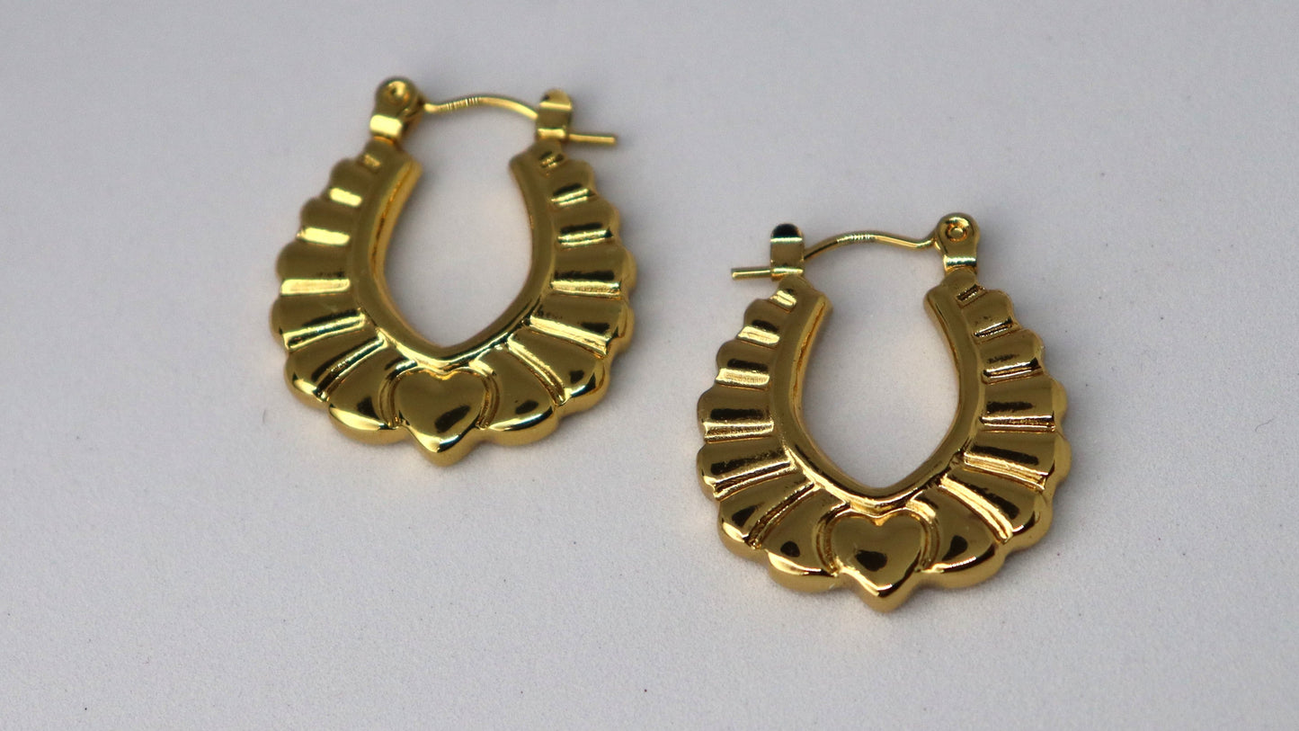 Heart Crest Earring