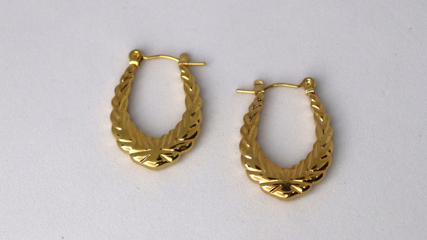 Golden Laurel Earring