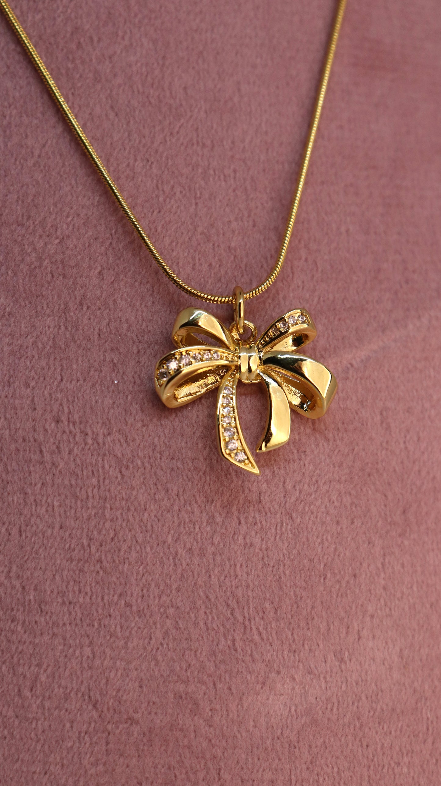 Gold Bow Necklace