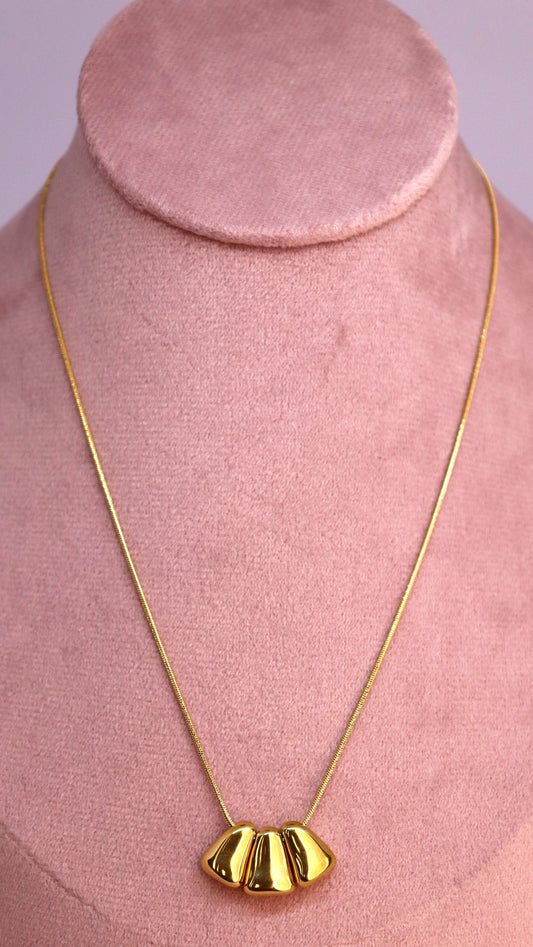 Golden Crest Necklace