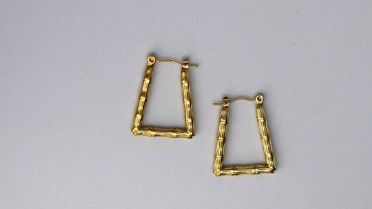 Aurelia Frame Earring