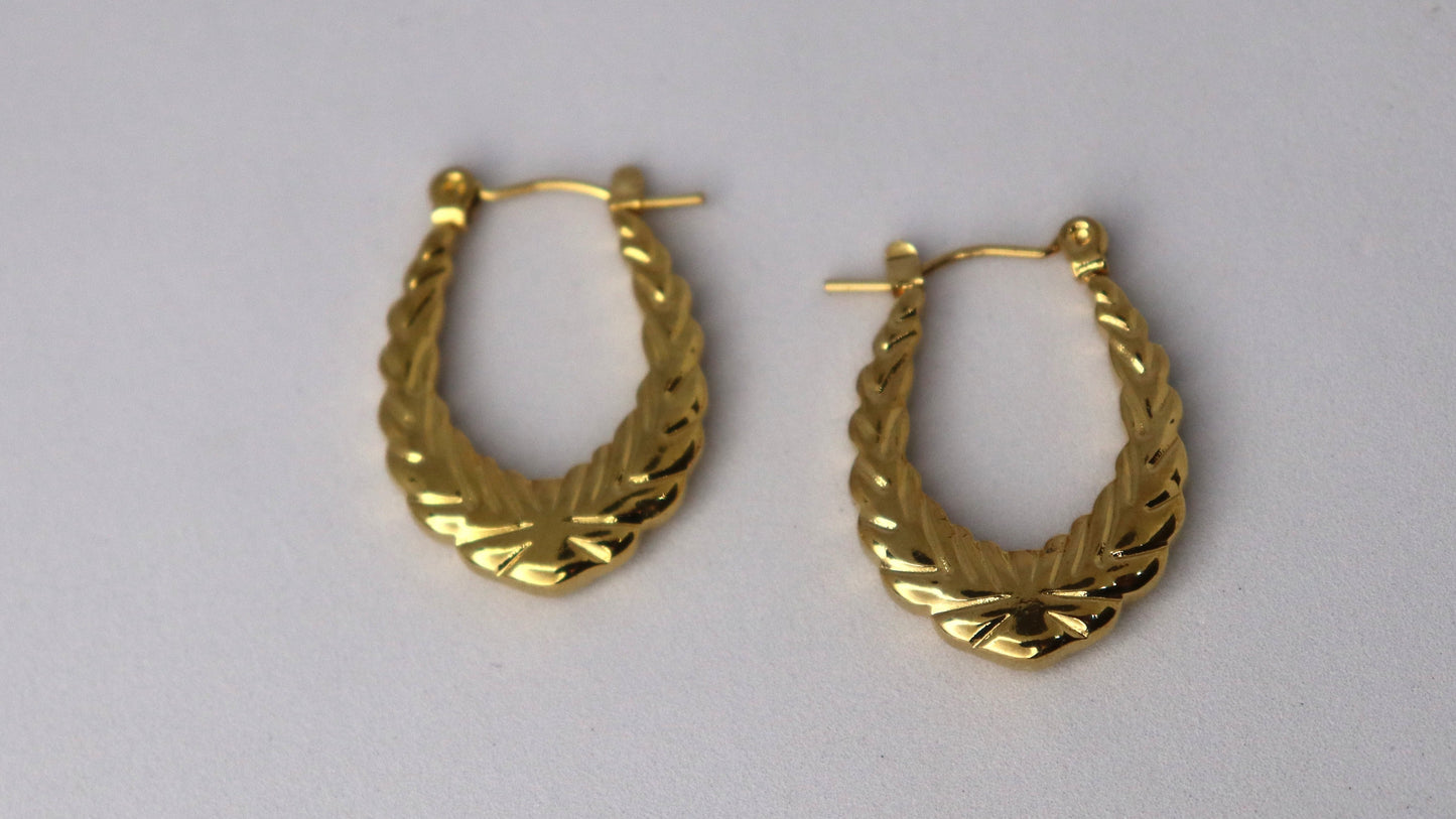 Golden Laurel Earring