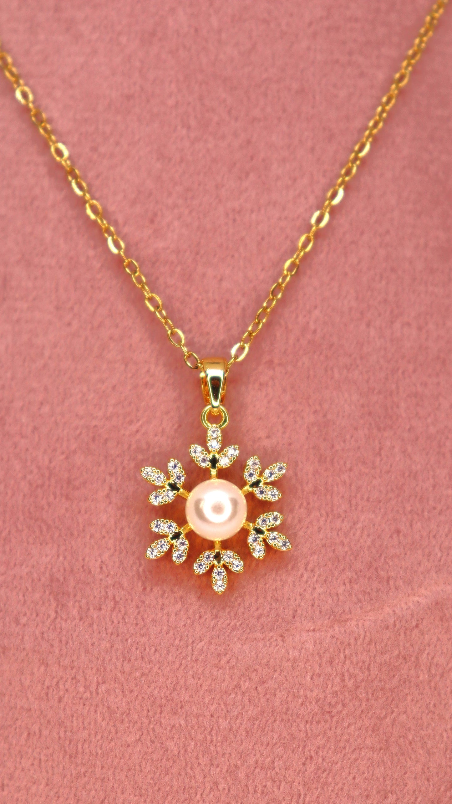 Pearl Radiance Necklace