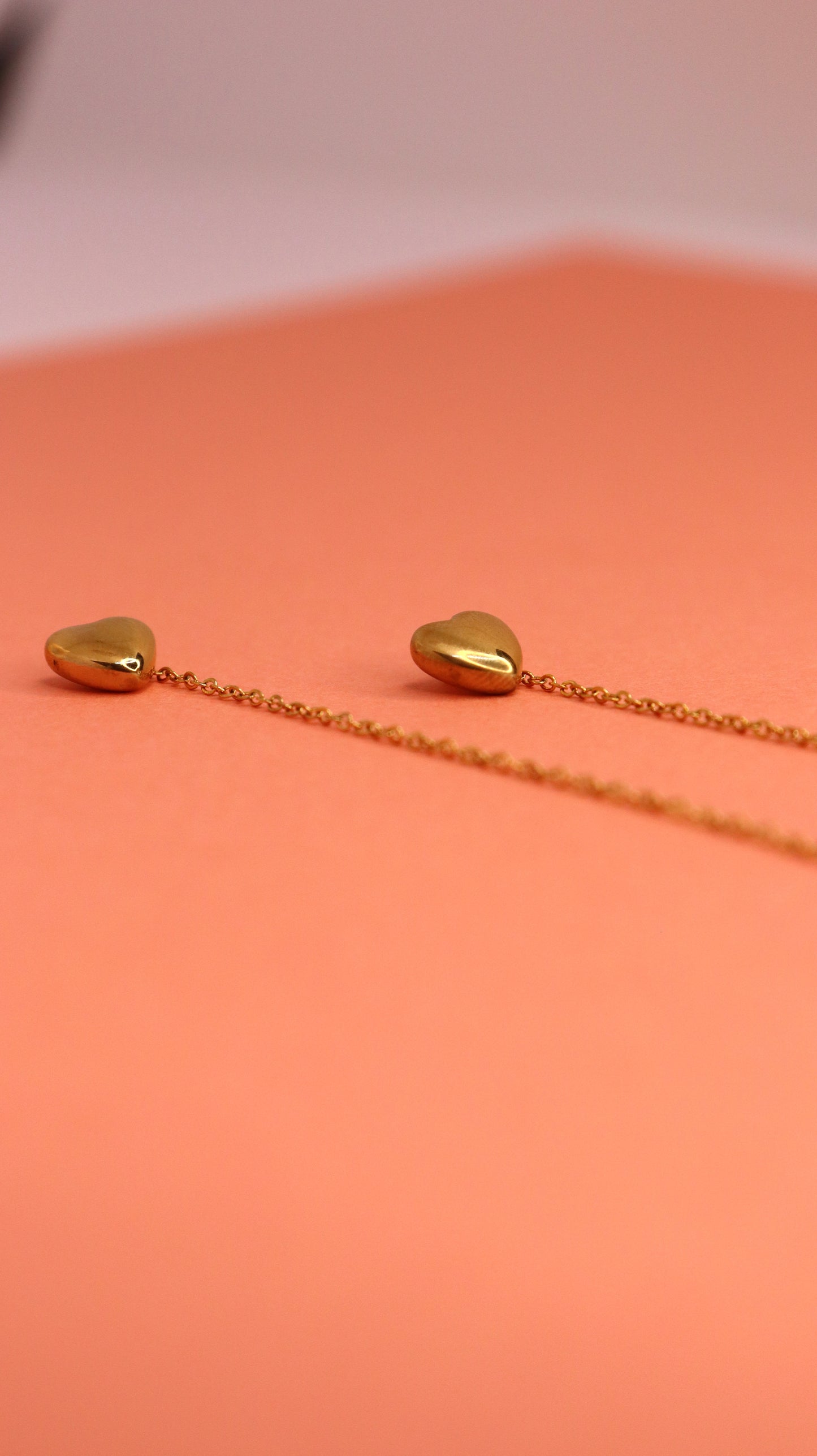 Sleek Love Earring