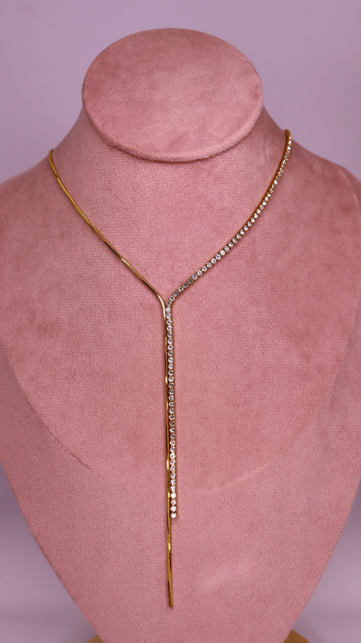 Luxe Line Necklace Stack (Set of 2 Necklaces)