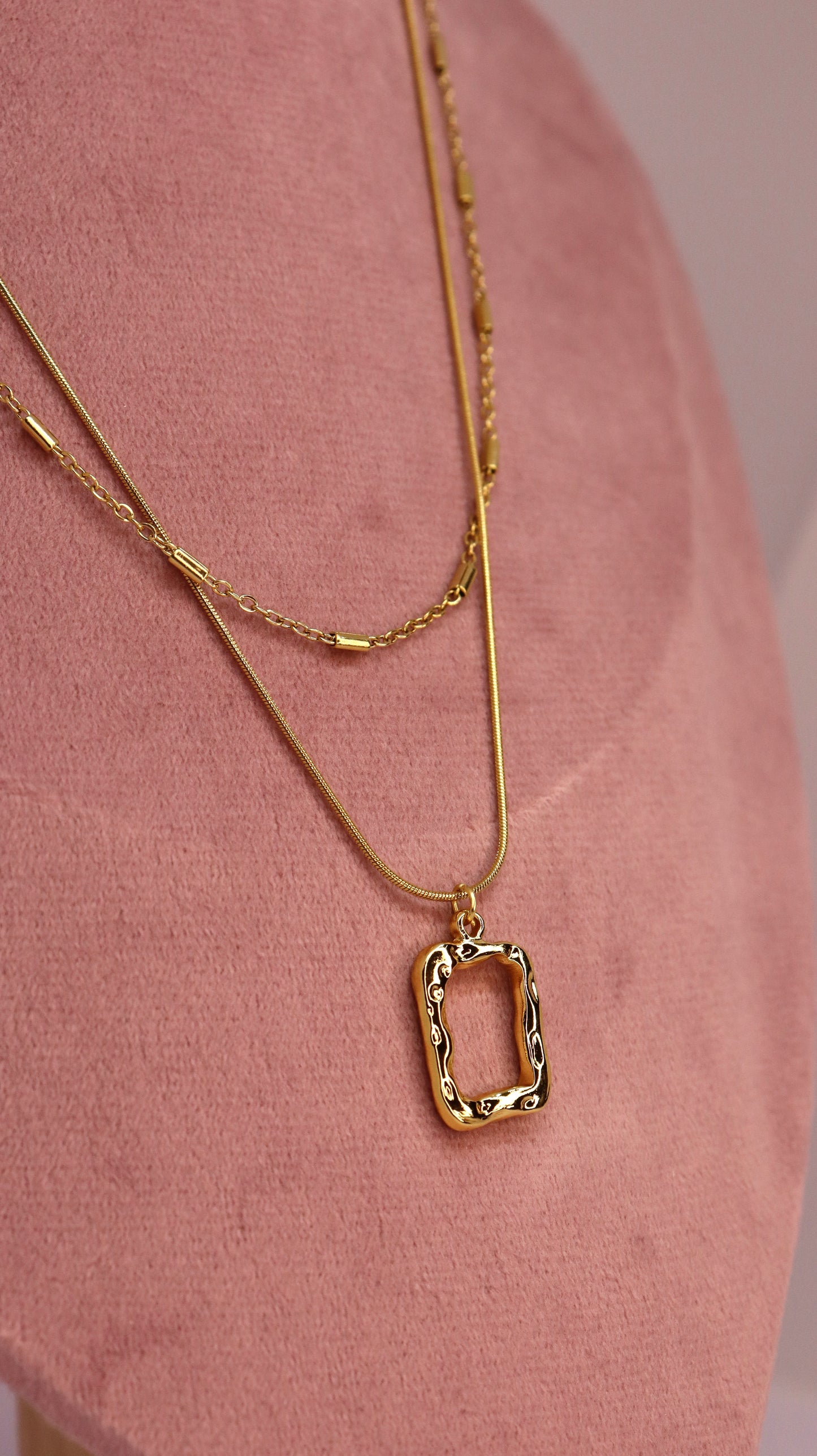 Golden Frame Layered Necklace