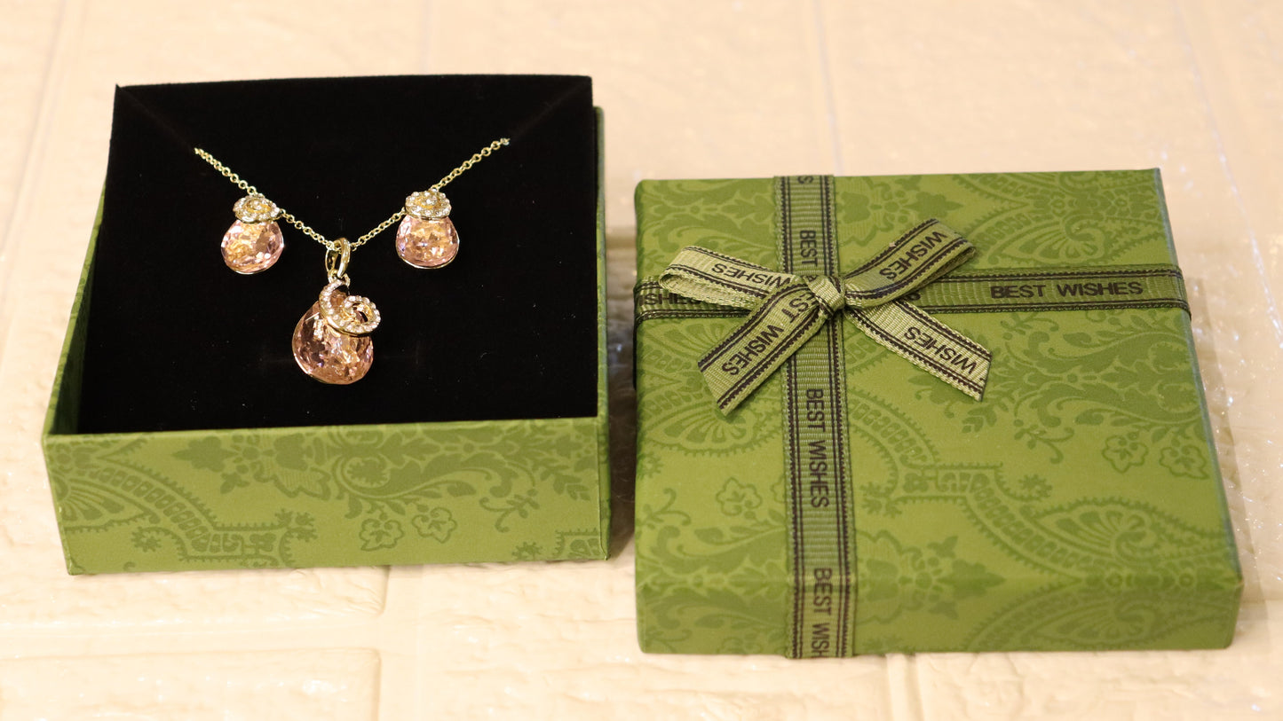 Rose Glow Stone Necklace Set (With a Gift Box)