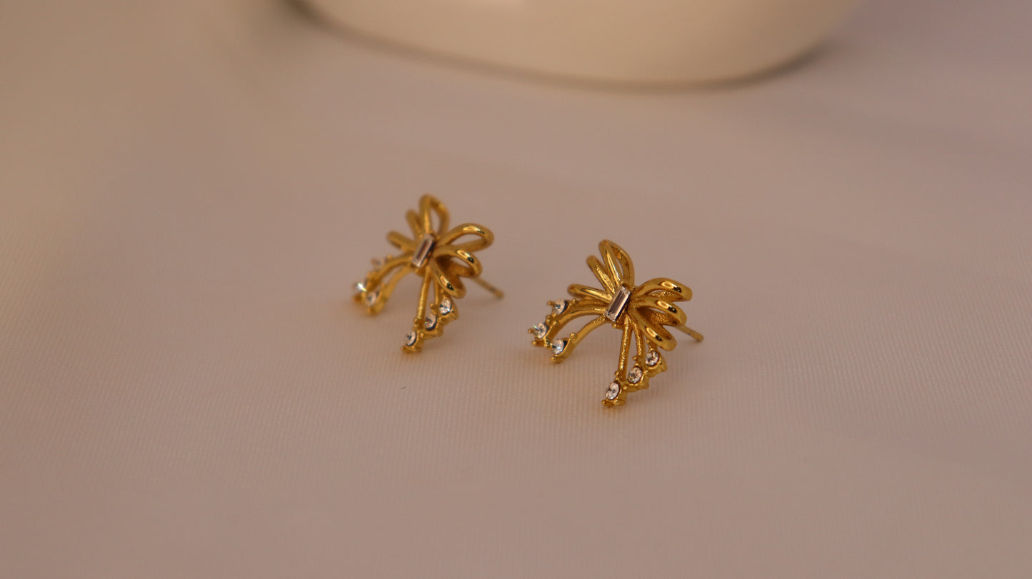 Golden Knot Earring