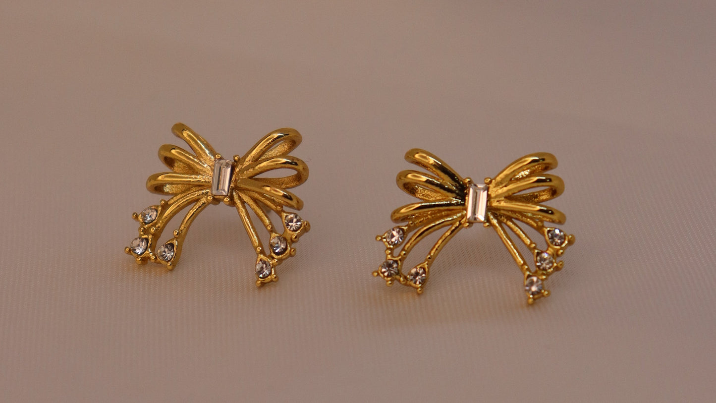 Golden Knot Earring