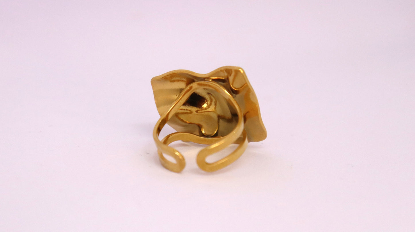 Aurelia Wave Ring