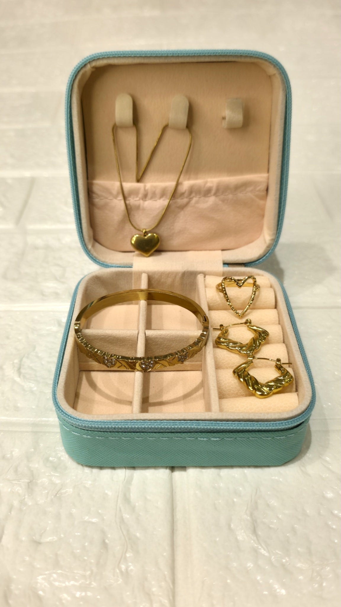 Golden Romance Combo
